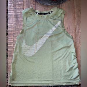 Nike slightly Cropped tank top. Dri fit size small. Olive green